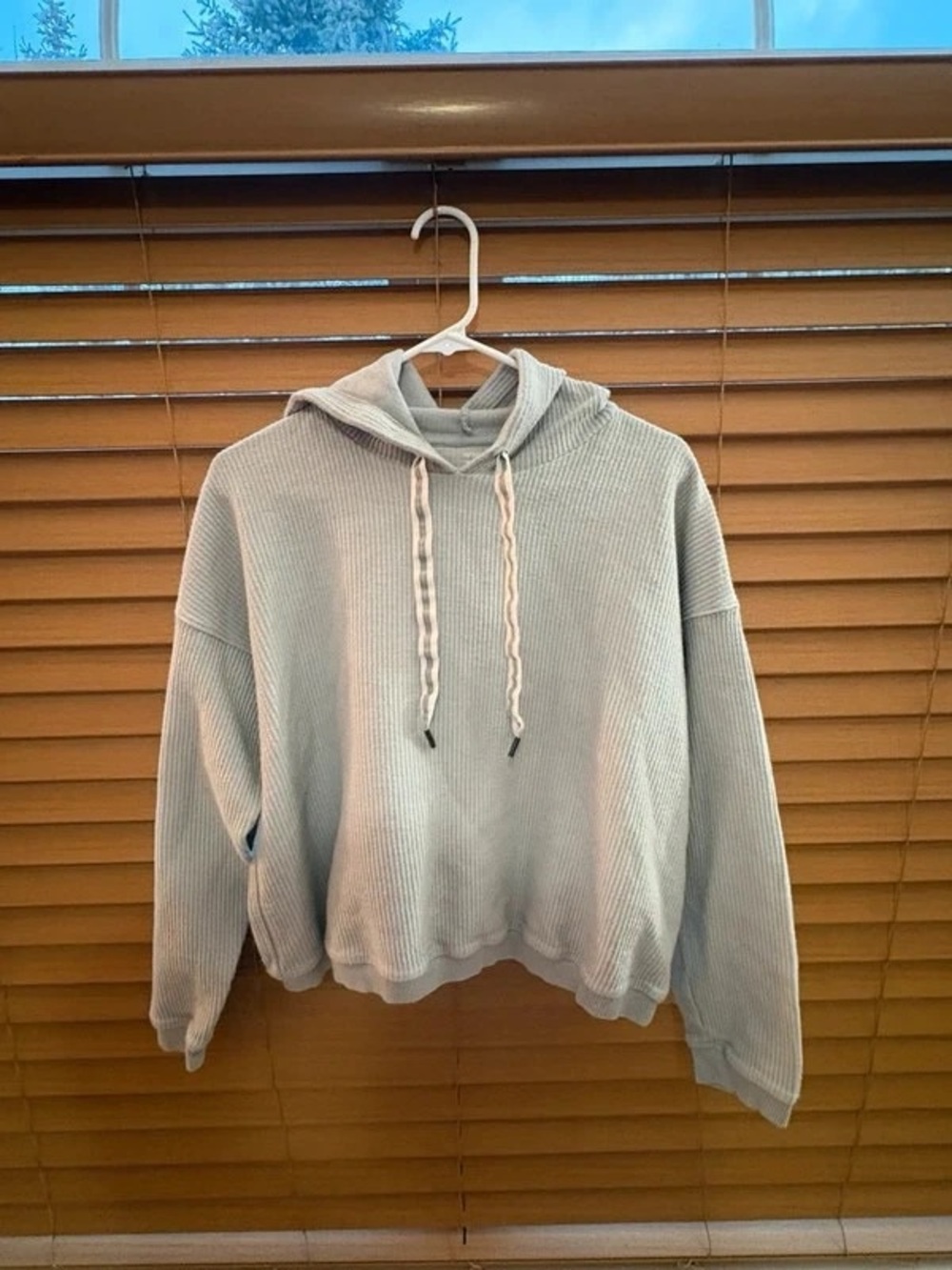 Aerie Sage Green Ribbed Cropped Pullover Hoodie